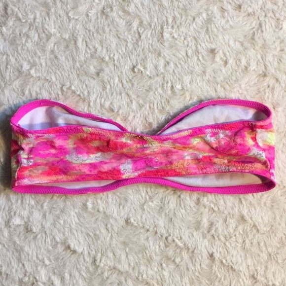 Pink VS Lace Bandeau Bundle - Picture 6 of 10